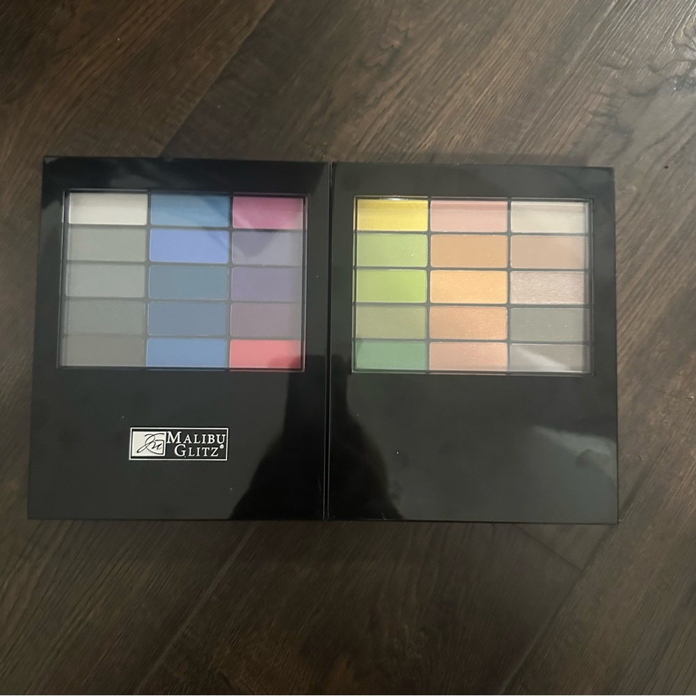 NIP MALIBU GLITZ 94 Color Palettes - Picture 4 of 11